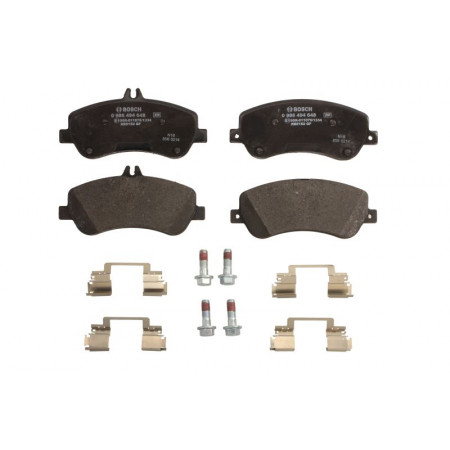 Schijfremblokset. Voorremblokset met dempingsblok passend. MERCEDES GLK X204 2.0-3.5 06.08-12 MERCEDES-BENZ E-KLASSE (A207), Cabriolet, 01.2010 - 12.2016 BOSCH 0 986 494 648